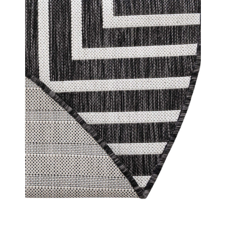 Geometric Indoor / Outdoor Rug