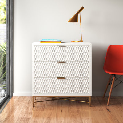 Capra 32" W 3-Drawer Wood Standard Dresser