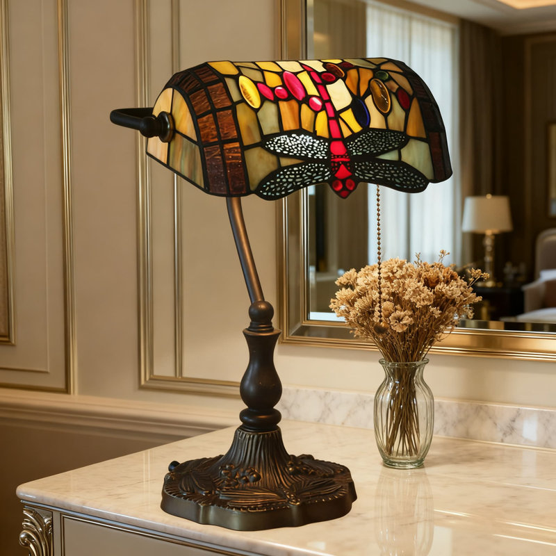 Lampe de bureau Tiffany avec abat-jour en verre coloré et base en alliage antique Tiffany