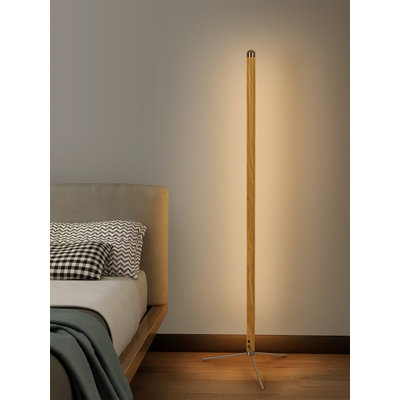 Lampe sur pied en fer de style médiéval en acrylique