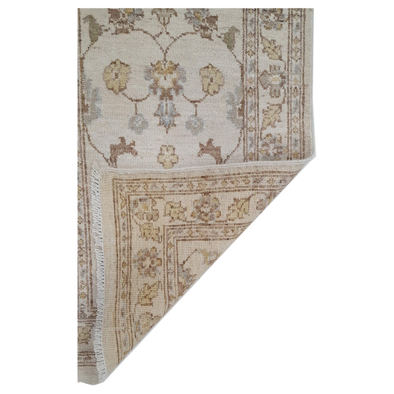Daugherty Hand Knotted 2.6x6 Ivory Runner