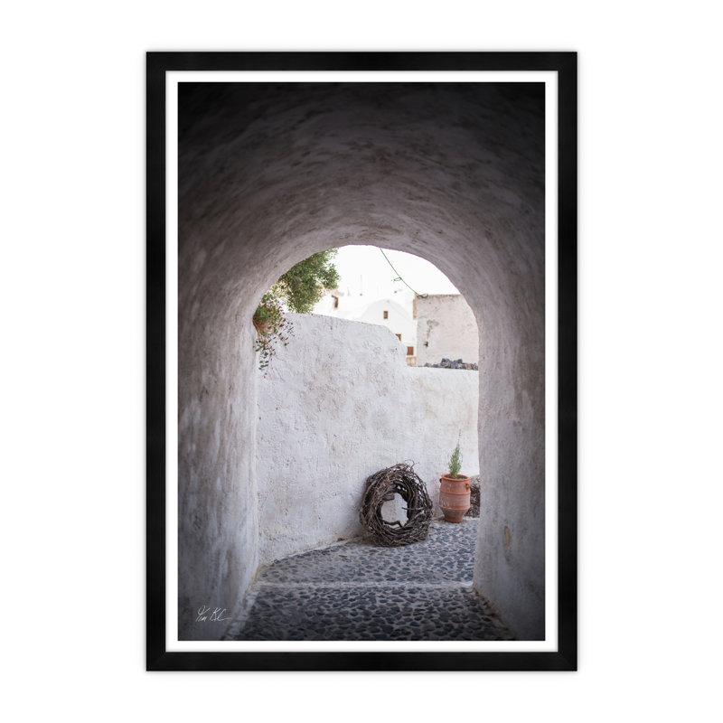 Wine Tunnel by Tim Klein - Photographie avec cadre