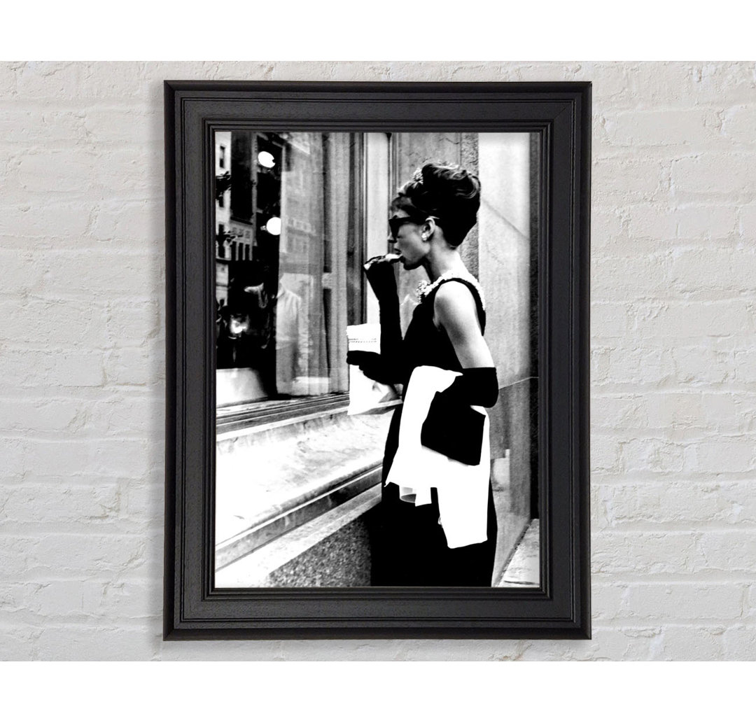 Audrey Hepburn Window Shopping Gerahmter Druck