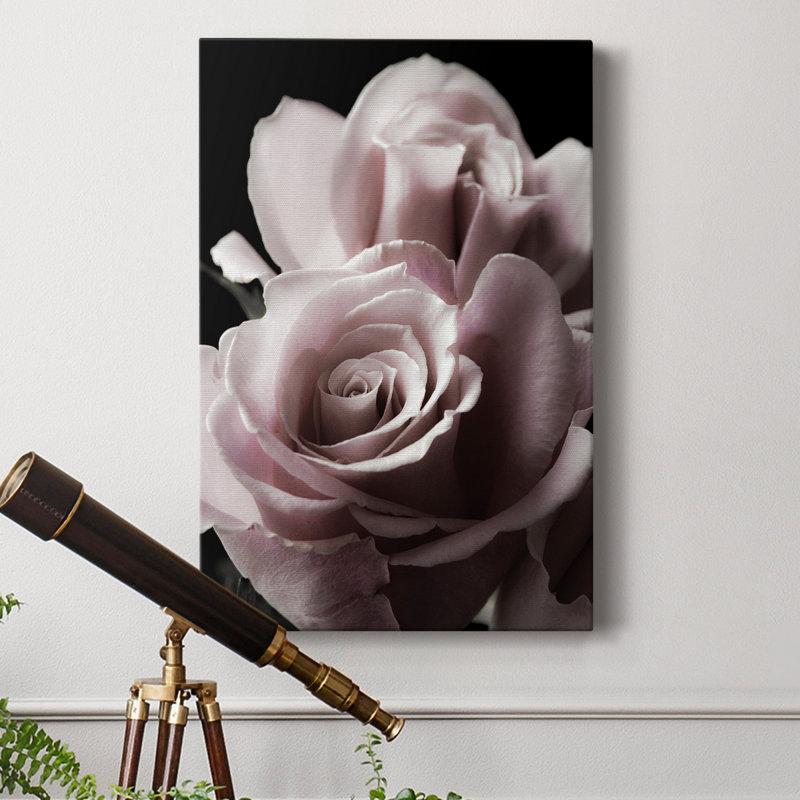 Rose noire II - photographie, H 36 po x l 24 po x P 1 po, Toile tendue