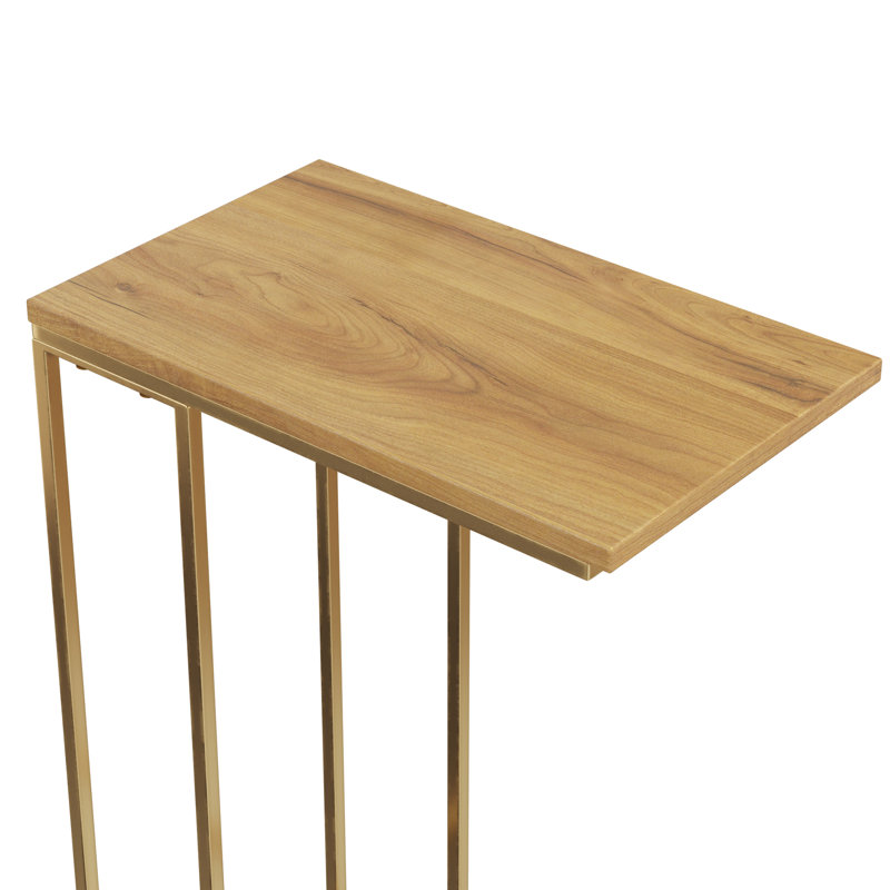 Table de bout en forme de C Bridgeview - Table d'appoint en bois de manguier avec cadre en fer doré pour canapé, causeuse ou lit - Mobilier de salon moderne