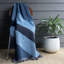 Zeze Throw-999492614