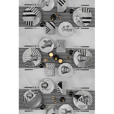 Dyego 18 Piece Porcelain China Dinnerware Set - Service for 6