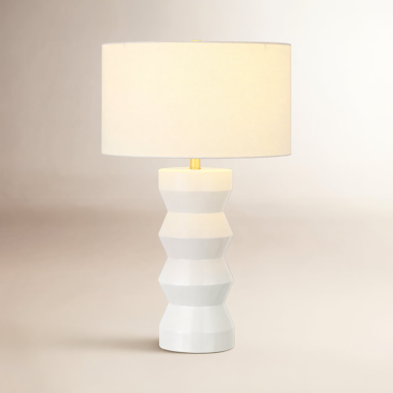 Dublin Ceramic Table Lamp, Matte White