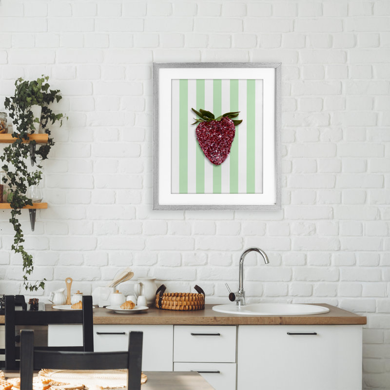 «Glimmer Cherry on Green Stripes», reproduction encadrée sous verre, design par Lish Creative, 21 x 17