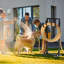 Porte-boyau d'arrosage avec base stable