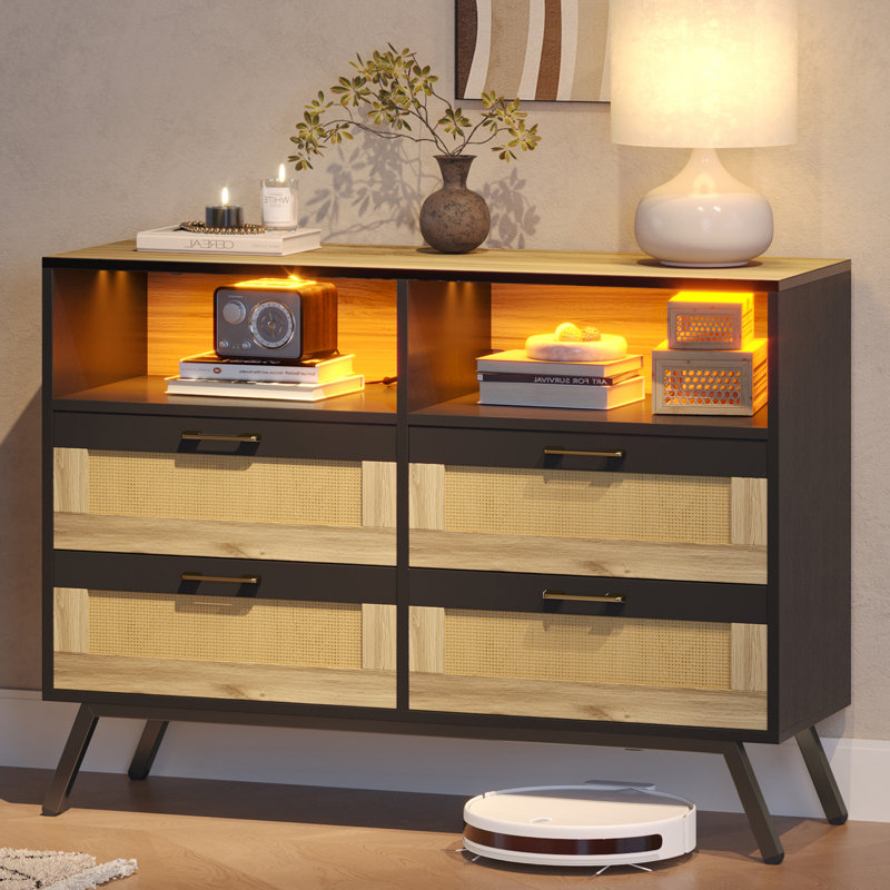 Commode à tiroirs 42 po Alwies avec 4 tiroirs en rotin et commode avec 2 tablettes