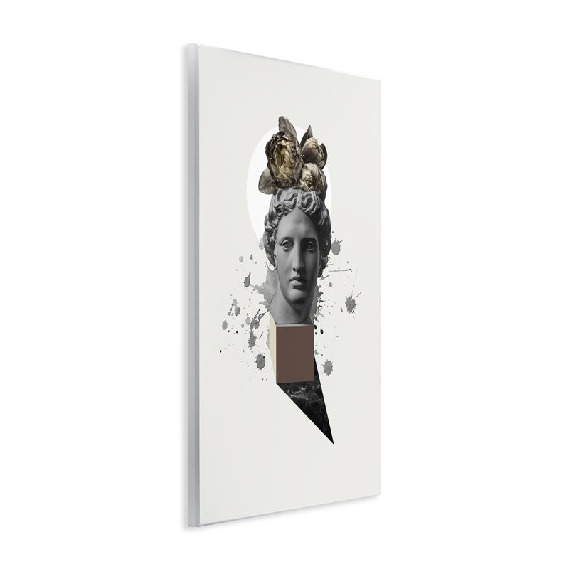 Statue moderne avec pivoines par Malerifabrikken, H 15 po x l 10 po