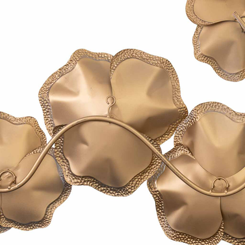 Wall Decor on Metal