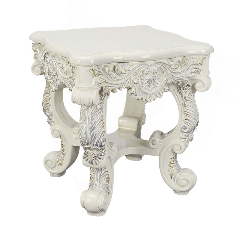 Table de bout à finition blanc antique