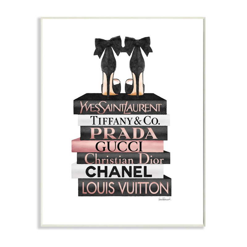«Elegant Black Heal On Glam Designer Bookstack» par Amanda Greenwood, reproduction d'art graphique sur bois, Plaque murale