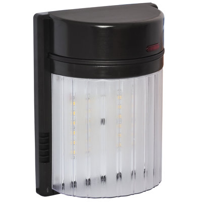 Skyler LED Wall Light