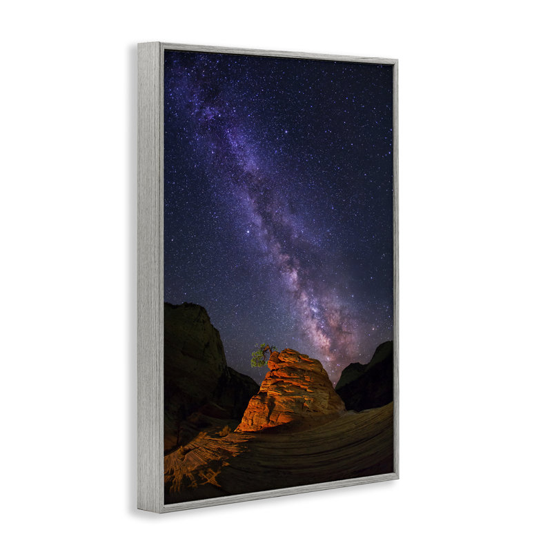 Giclée encadrée d'étoiles au-dessus du canyon Milky Way, design par Royce Bair, Estampe numérique Farmhouse