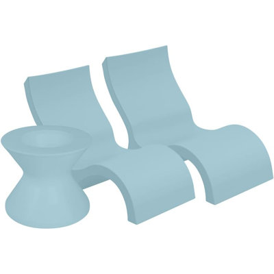 Ledge Lounger Signature Lowback Chairs with Signature Tall Ice Bin Side Table