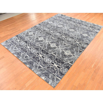 Tapis oriental noué à la main 8 pi 8 po x 12 pi 1 po noir en soie pure à motif fossile texturé