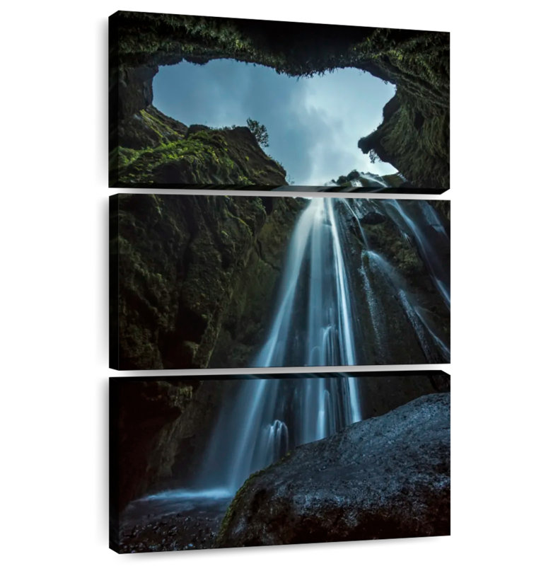 Chutes d'Aljord cachées à Gljufrafoss, H 32 po x l 20 po