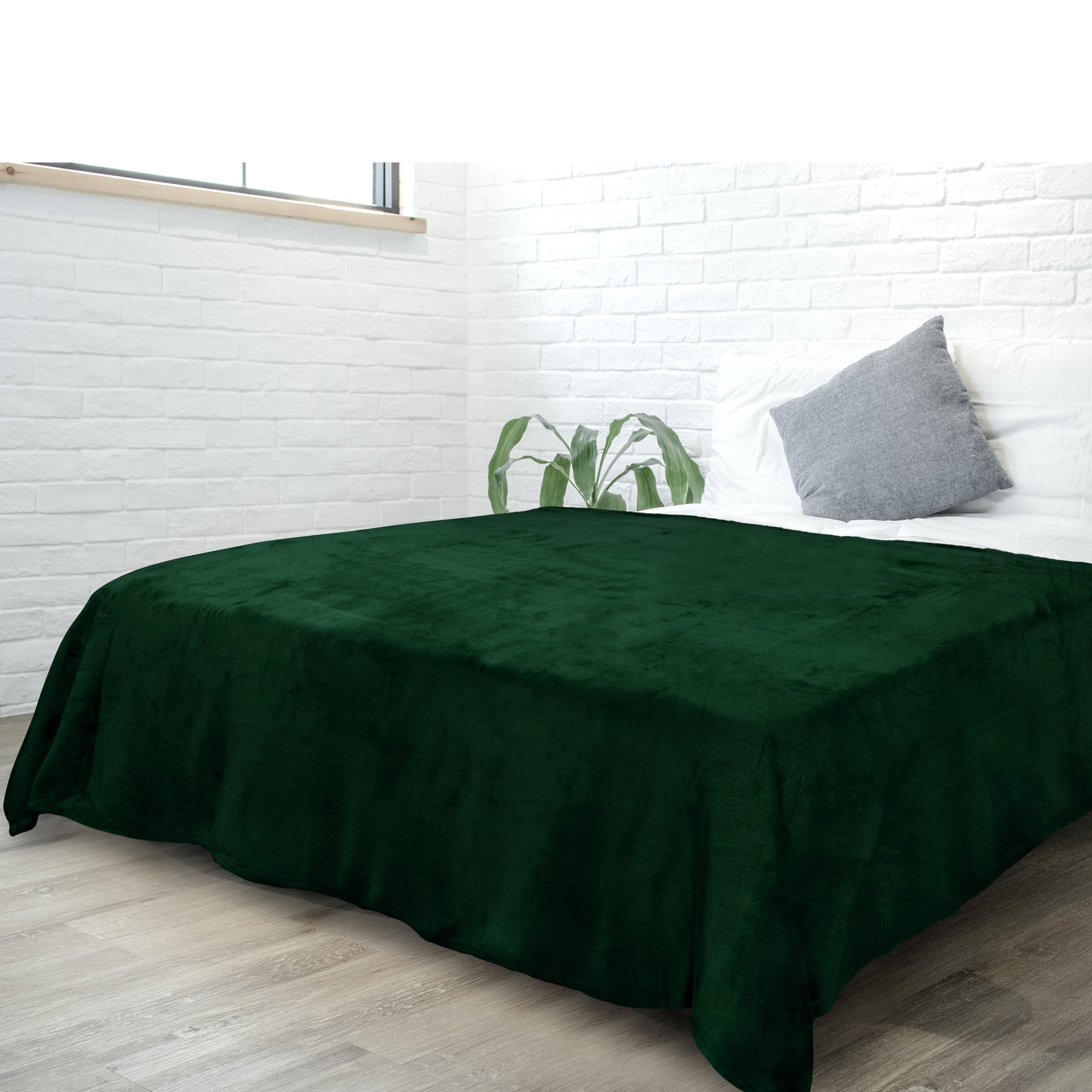 Dark green bed blanket hot sale