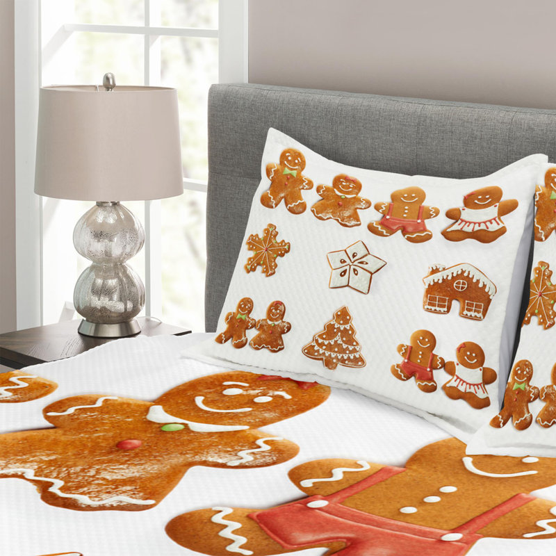 White Quilted Gingerbread Man Microfiber Queen Bedspread Set