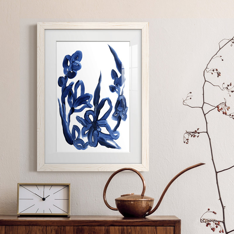Indigo brossé Blooms II encadré mat - prêt à accrocher, Blanc, H 44 po x l 31 po x P 1 po