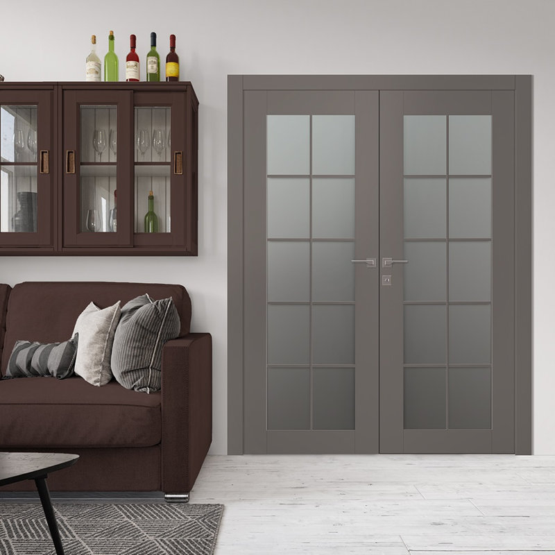 Porte standard 79,375 po en bois manufacturé massif préfini, 47,75 po x 79,375 po, Chêne, Gauche