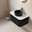 Meuble-lavabo Osmara, armoire de rangement rayée à bords arrondis avec tiroir, lavabo rond en céramique noir et plateau en pierre frittée blanc de Carrare, pré-assemblé, couleur noire-1987406813