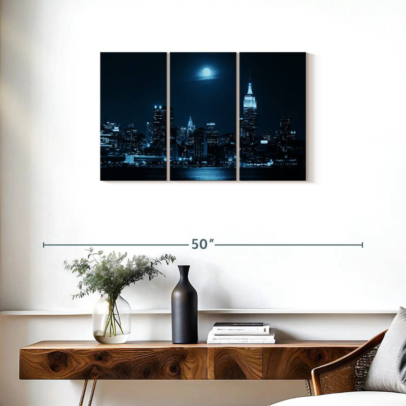 Sebbie Moonrise Over Manhattan, 20" H x 33" W