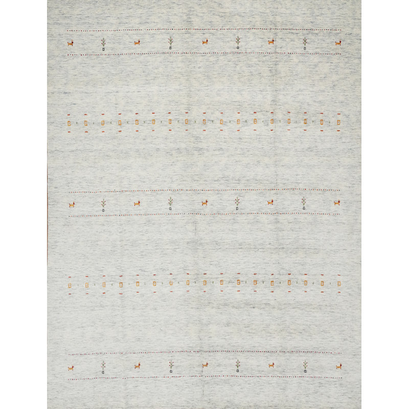 Tapis artisanal de style Gabbeh 10 x 10 avec de délicats accents linéaires et géométriques