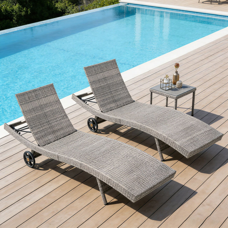 Patio Wicker Chaise Lounge Chairs Set, Grey