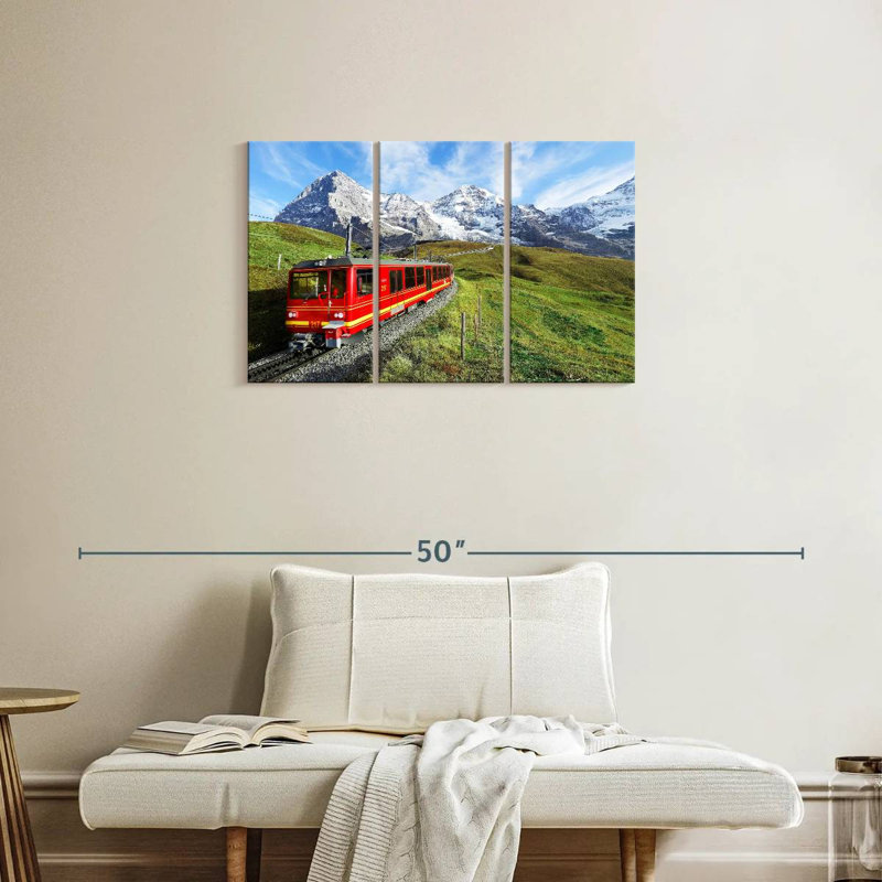 Mehar Bernese Highlands Train, 20" H x 33" W