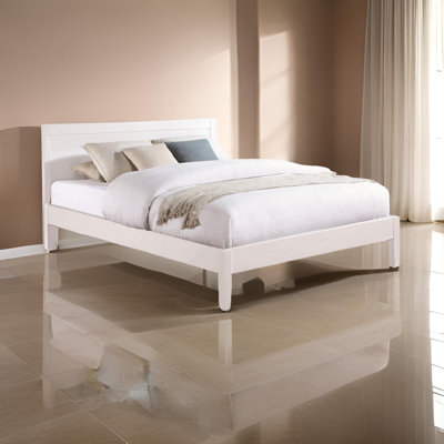 Lit plateforme en bois de moscaritolo