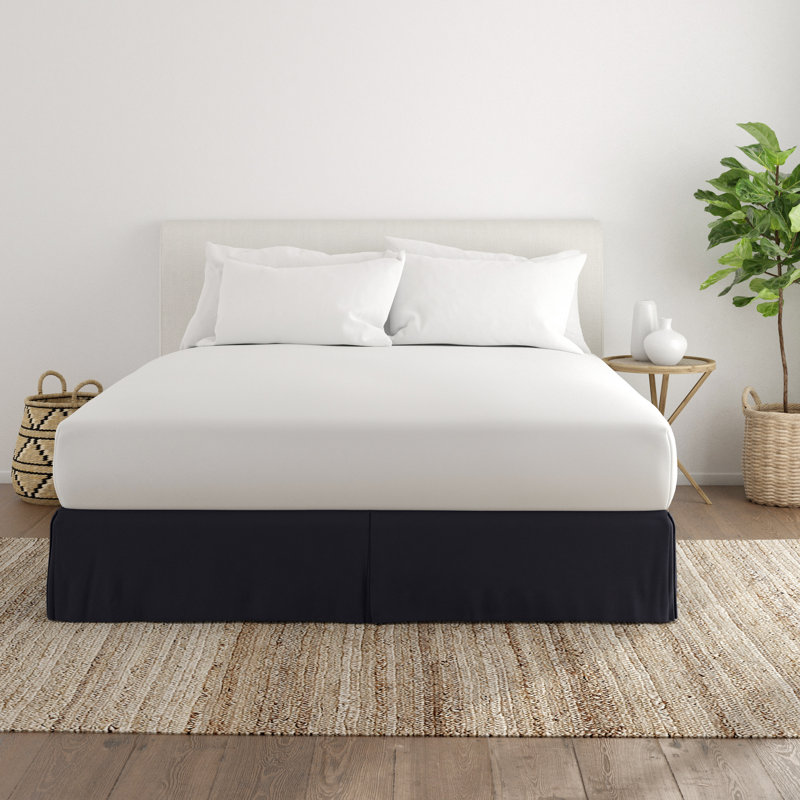 Full White Cotton Polyester Pleated Bed Skirt