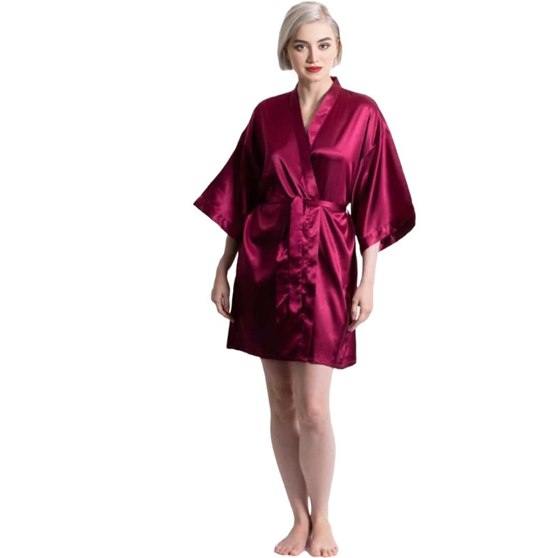 Peignoir en satin avec poches Quindy, M / G, Rouge