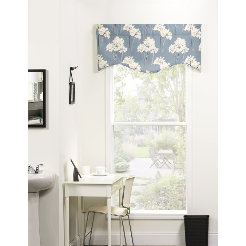Serenity Sail Traditional Cotton Floral Winston Valance