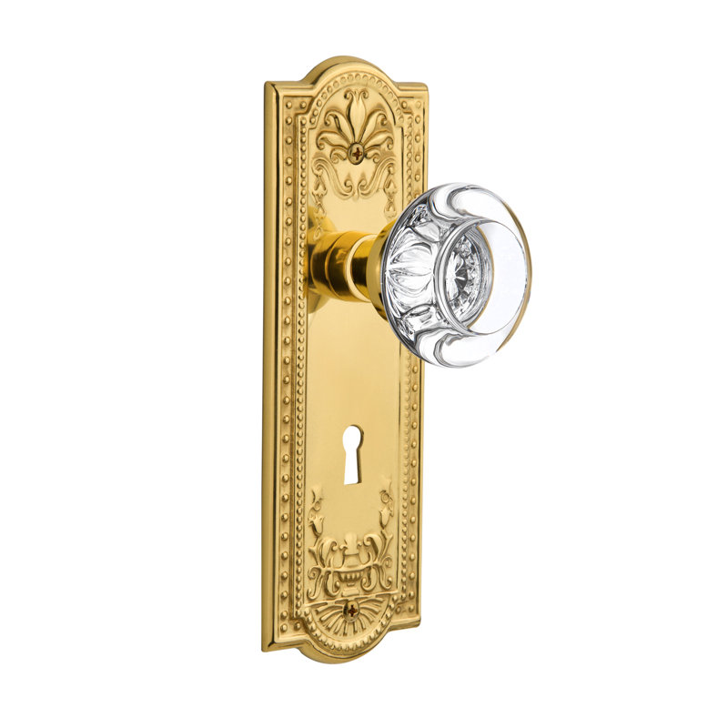 Meadows Plate with Decorative Keyhole and Round Clear Crystal Door Knob, Polished Brass, 2-3/8"
