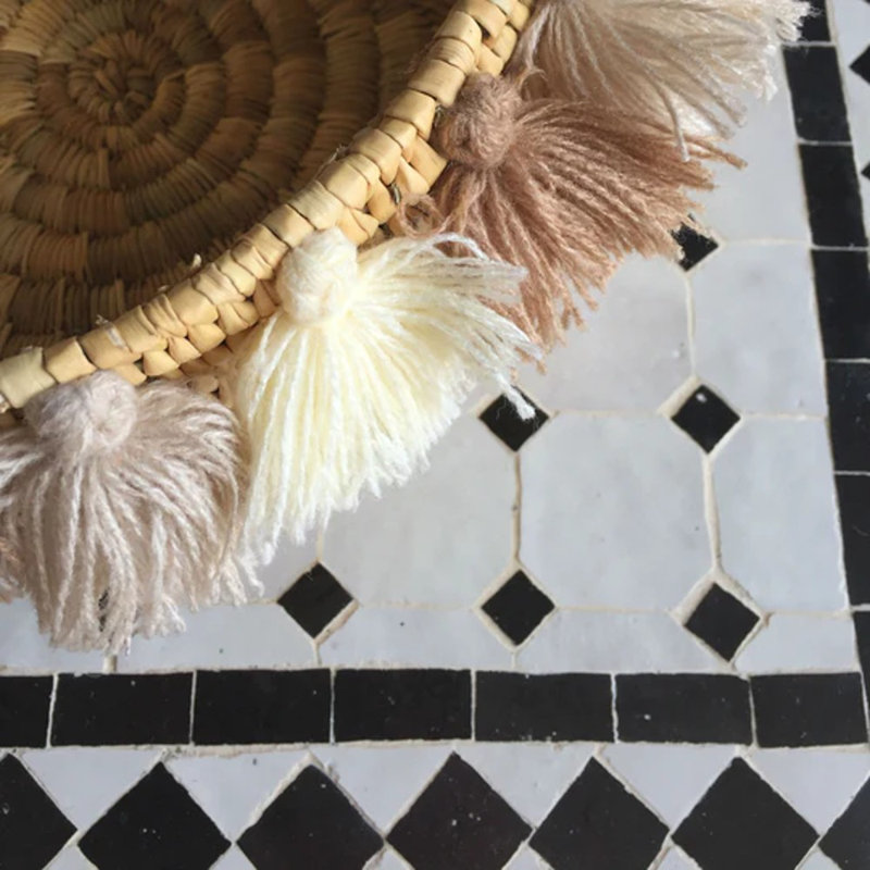 Petit panier avec pompons Séverine, Cappuccino