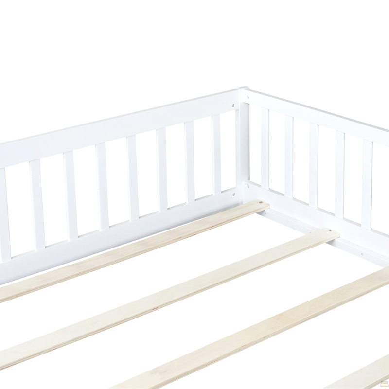 Lit grand format avec clôture, porte, lit en bois d'hévéa avec garde-corps de sécurité, Grand lit, Blanc
