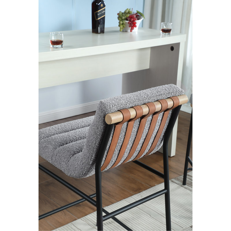 Élégante chaise de comptoir avec revêtement en cuir gris et tissu en similicuir