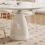 Table et chaise Vintage Graal de style crème rétro-105633832