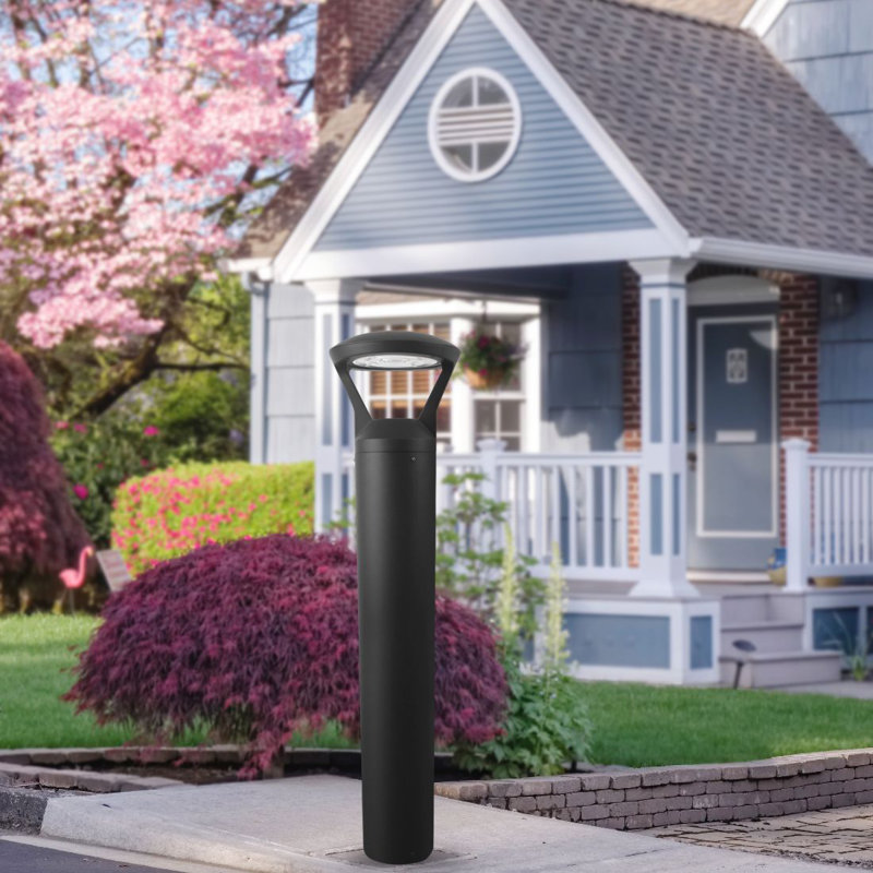 Solus Y Tunable/Switchable LED Landscape Bollard Light - 3000K/4000K/5000K, Black
