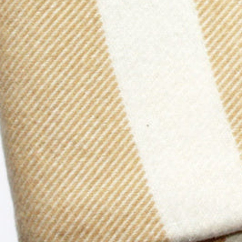 Jeté moelleux à carreaux beige avec pampilles