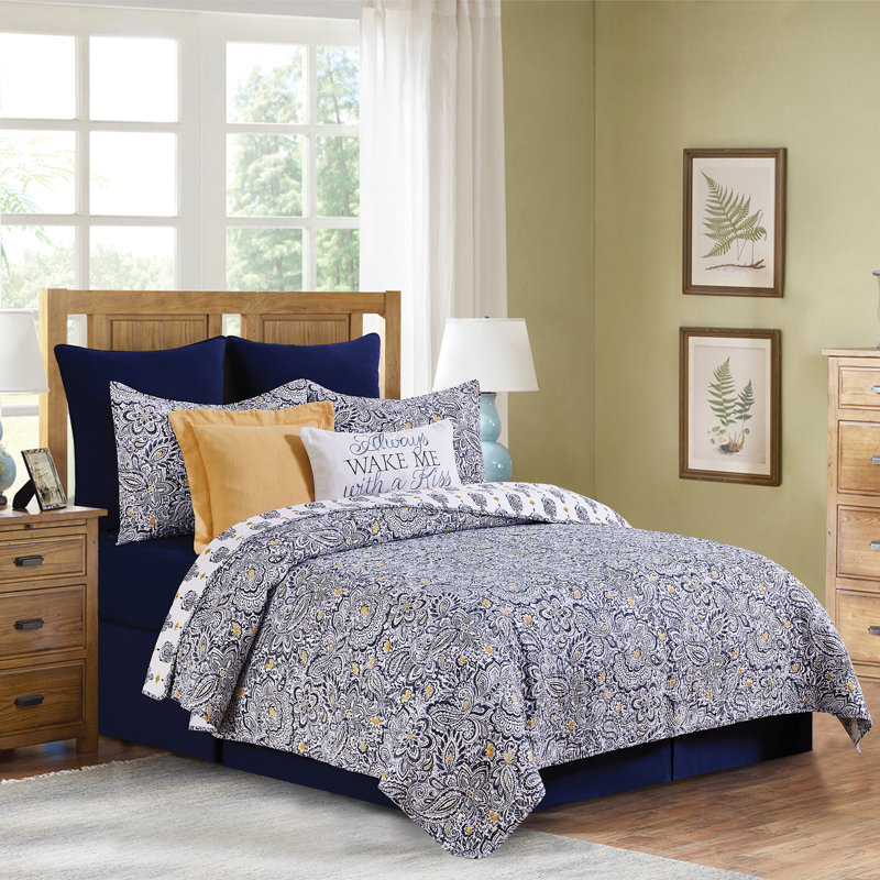 Serena Blue Cotton Reversible Quilt Set, King Quilt + 2 Shams