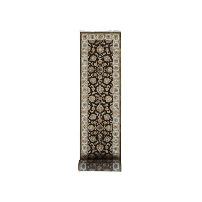 Tapis de couloir brun en laine et en soie 2 pi 7 po x 15 pi 9 po Rajasthan XL 72040262A3D3427BAA32DD9D6571A9E0