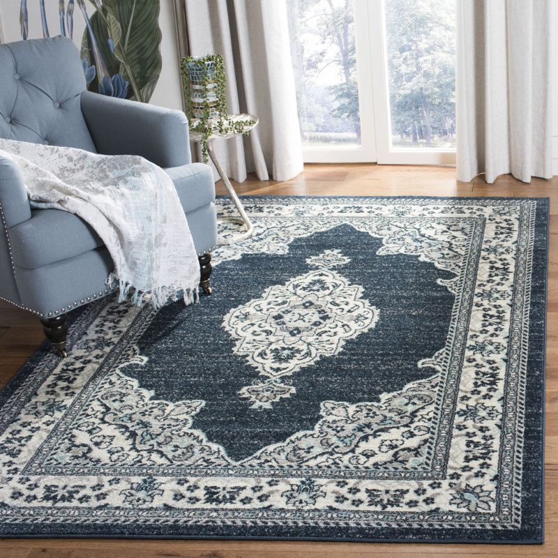 Plainfield Oriental Area Rug, Rectangle 160 x 231 cm