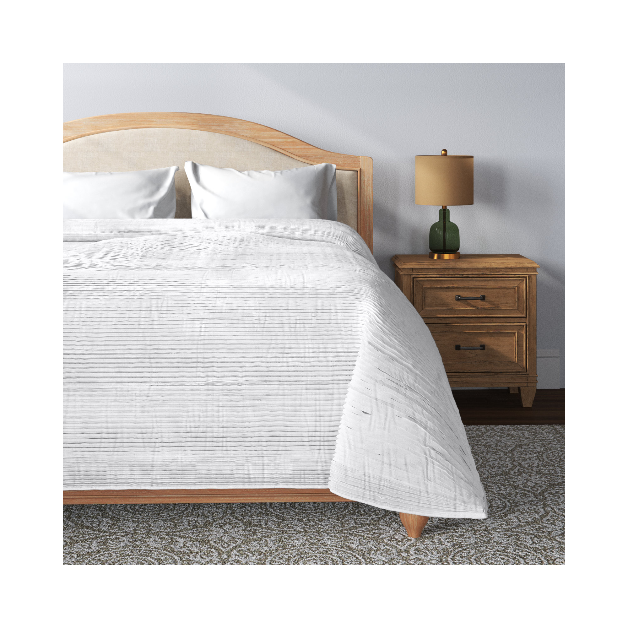 Lacey White Standard Cotton Quilt, Queen Quilt