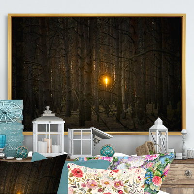 «Light Melancholique Pine Forest», reproduction sur toile flottante