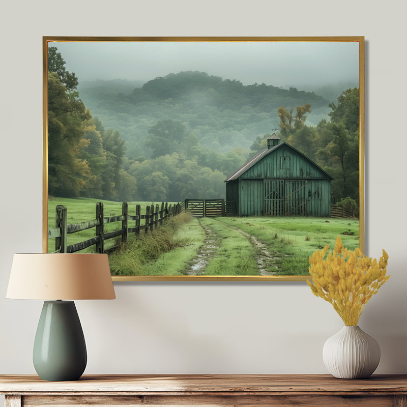 Green Summer Barn Farming Heritage - Art mural de grange, Toile avec cadre flottant or, H 16 po x l 32 po x P 1 po